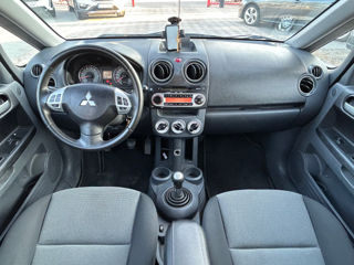 Mitsubishi Colt foto 16