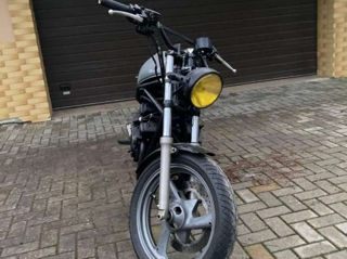 Yamaha XJ 600cc, street