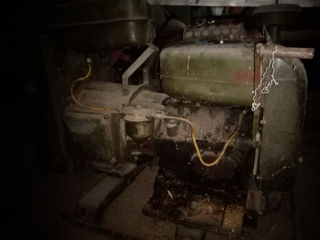 Vând generator de lumină nou si uzat militar 6.5kw foto 4