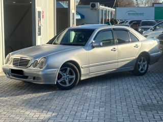 Mercedes E-Class