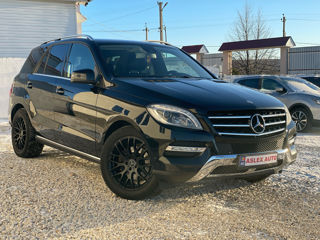 Mercedes M-Class foto 3