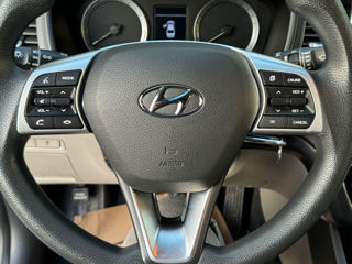 Hyundai Sonata foto 12