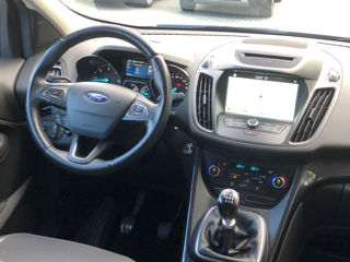 Ford Kuga foto 13