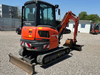 Kubota KX037 foto 3