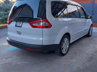 Ford Galaxy foto 5