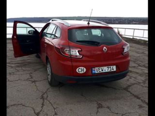 Renault Megane foto 2