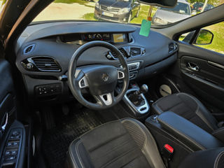 Renault Grand Scenic foto 8