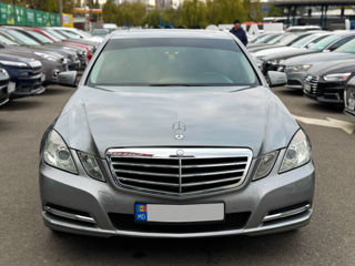 Mercedes E-Class foto 2