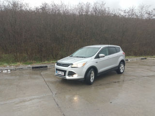 Ford Escape foto 2