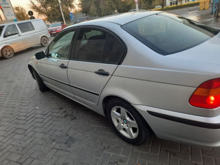 BMW 3 Series foto 4