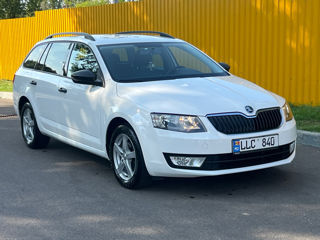 Skoda Octavia foto 3