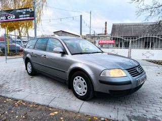 Volkswagen Passat foto 3