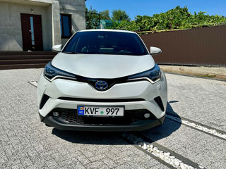 Toyota C-HR foto 3