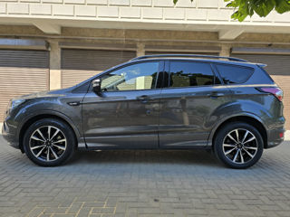 Ford Kuga foto 3