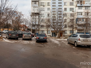 Apartament cu 3 camere, 70 m², Centru, Chișinău foto 16