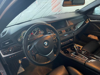 BMW 5 Series foto 3