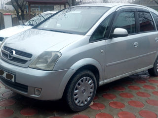 Opel Meriva foto 1