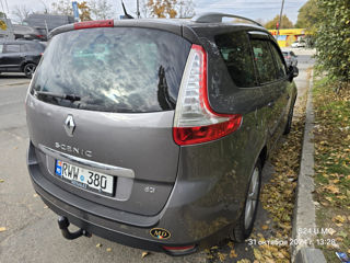 Renault Grand Scenic foto 2