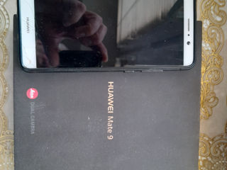 Huawei Mate 9 в хорошем состоянии,один хозяин.в ремонте не был.