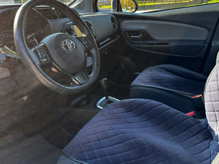 Toyota Yaris foto 4