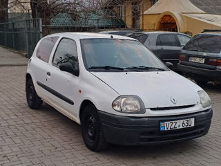 Renault Clio foto 3