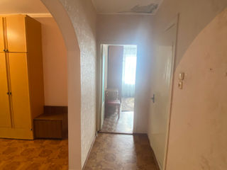 Apartament cu 3 camere, 70 m², Periferie, Cahul foto 4