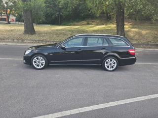 Mercedes E-Class фото 4