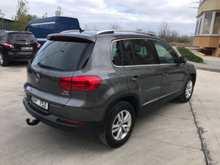 Volkswagen Tiguan foto 5