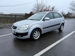 KIA Rio foto 3