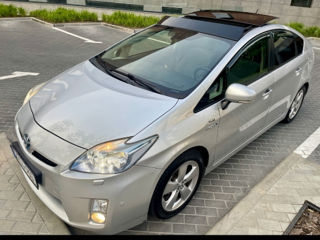 Toyota Prius foto 1