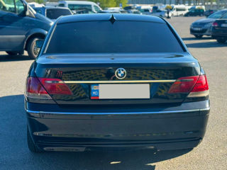 BMW 7 Series foto 7