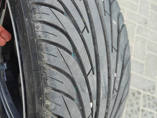 Продам резину 215/40 R18 Nankang почти новая foto 2