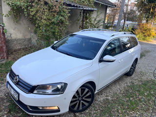 Volkswagen Passat foto 4