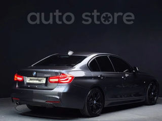 BMW 3 Series foto 2