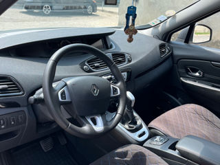 Renault Scenic foto 8