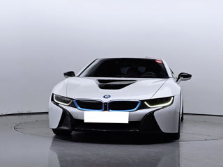 BMW i8 foto 3