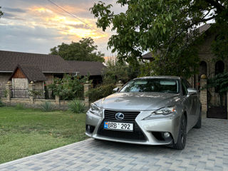 Lexus IS Series