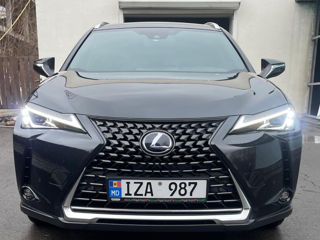 Lexus UX foto 4