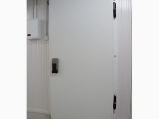 Холодильные двери, морозильные двери foto 2