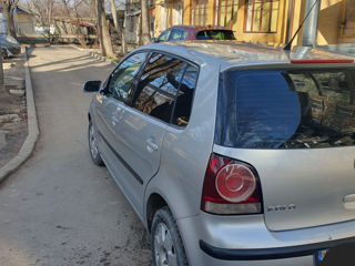 Volkswagen Polo foto 8