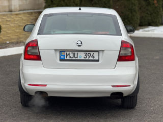 Skoda Octavia foto 6