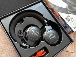 JBL Live 660NC foto 8