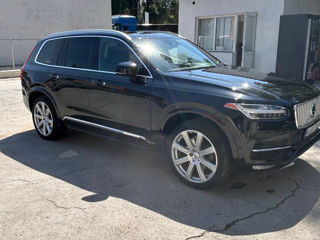 Volvo XC90 foto 1