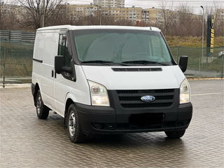 Ford Transit foto 2