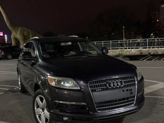 Audi Q7 foto 8