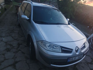 Renault Megane foto 2