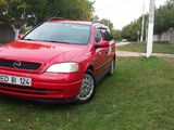 Opel Astra foto 1