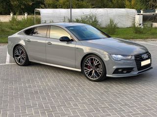 Audi A7 foto 1