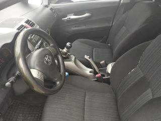 Toyota Auris foto 8