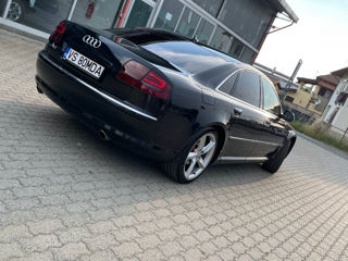 Audi A8 foto 2